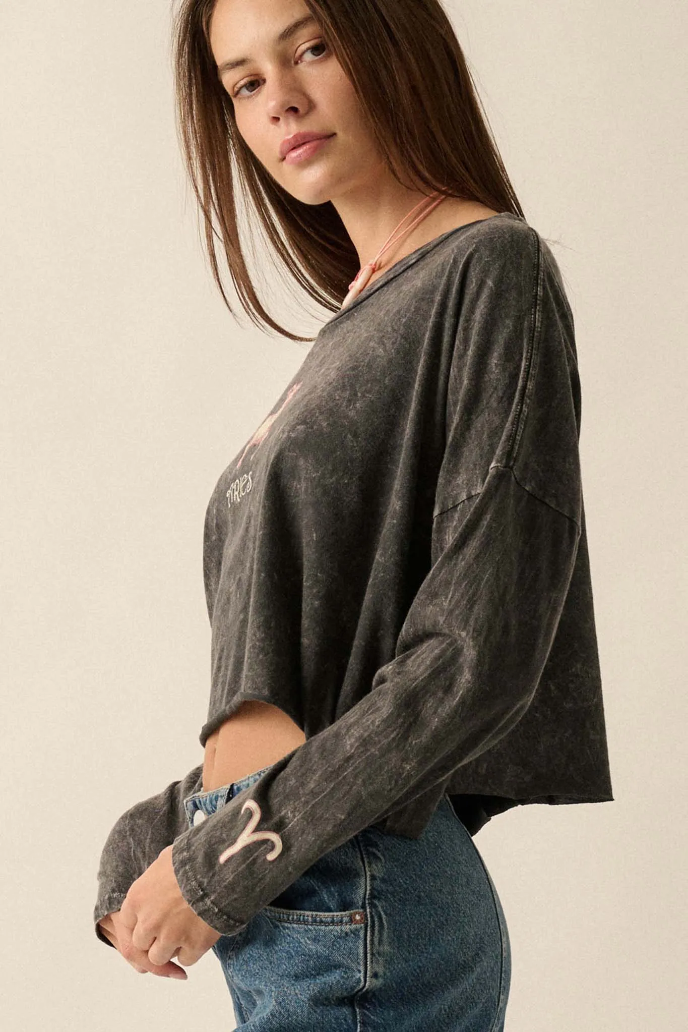 Astrology Girl Cropped Long-Sleeve Graphic Tee